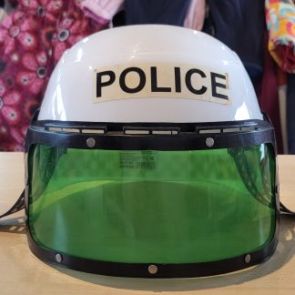 Zabawkowy kask policyjny